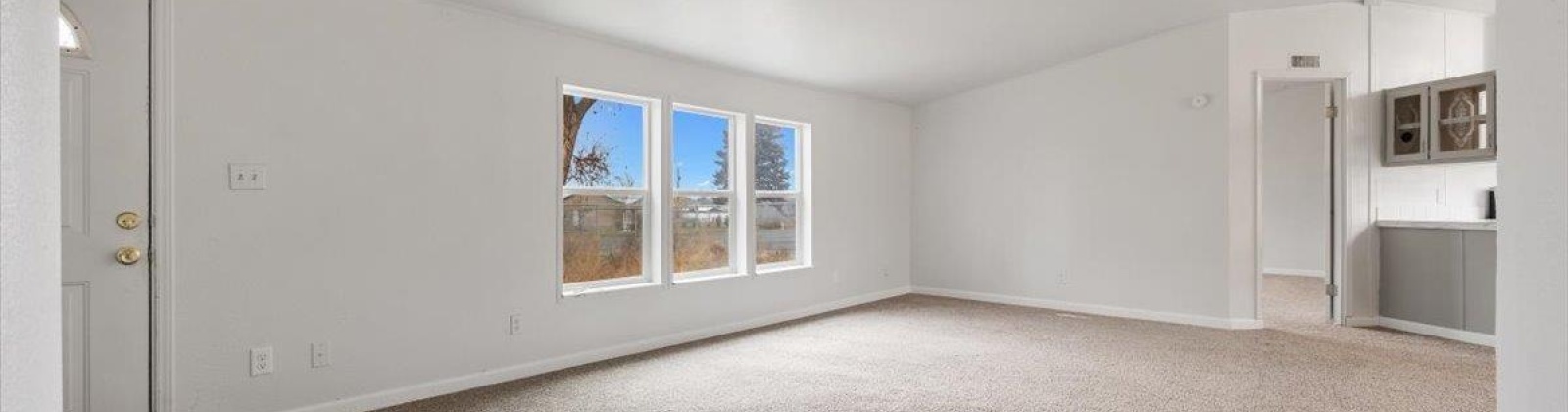 Bemis St, Moses Lake, Washington 98837, 3 Bedrooms Bedrooms, ,2 BathroomsBathrooms,Manufactured-owned Lot,For Sale,Bemis St,280421