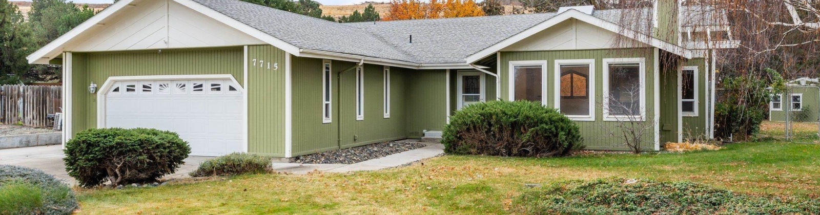 13th Ave., Kennewick, Washington 99338, 3 Bedrooms Bedrooms, ,2 BathroomsBathrooms,Site Built-owned Lot,For Sale,13th Ave.,280429