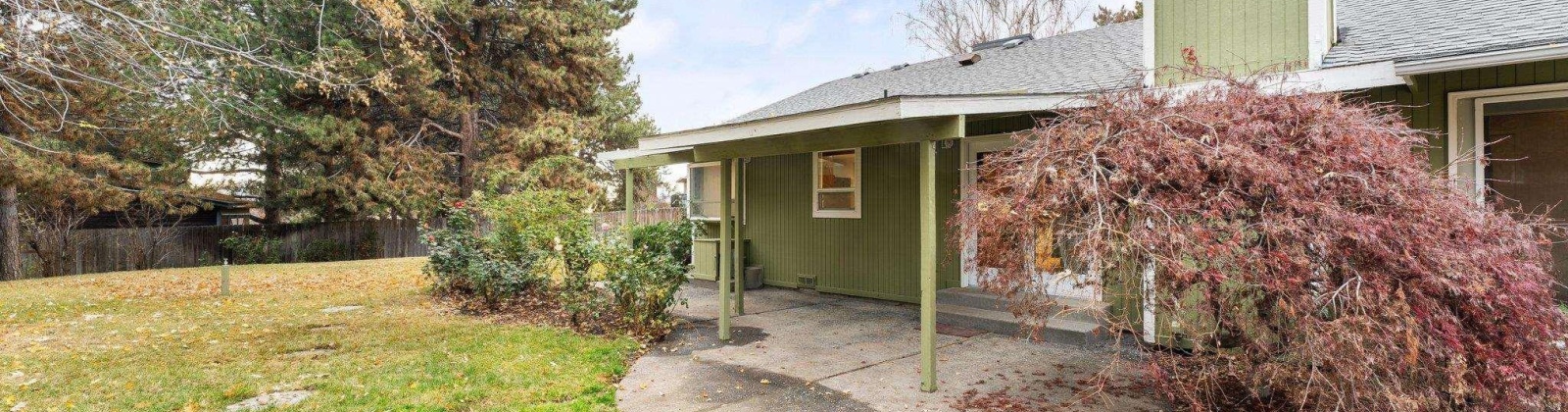 13th Ave., Kennewick, Washington 99338, 3 Bedrooms Bedrooms, ,2 BathroomsBathrooms,Site Built-owned Lot,For Sale,13th Ave.,280429