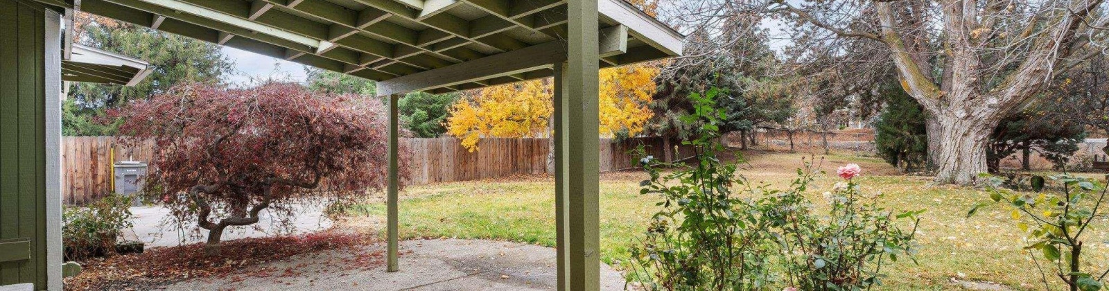 13th Ave., Kennewick, Washington 99338, 3 Bedrooms Bedrooms, ,2 BathroomsBathrooms,Site Built-owned Lot,For Sale,13th Ave.,280429