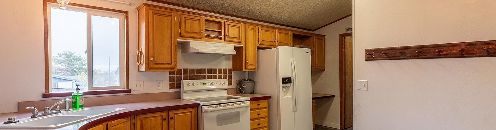 Golden Hills Dr #36, Pullman, Washington 99163, 3 Bedrooms Bedrooms, ,2 BathroomsBathrooms,Manufactured Rented Lot,For Sale,Golden Hills Dr #36,280496