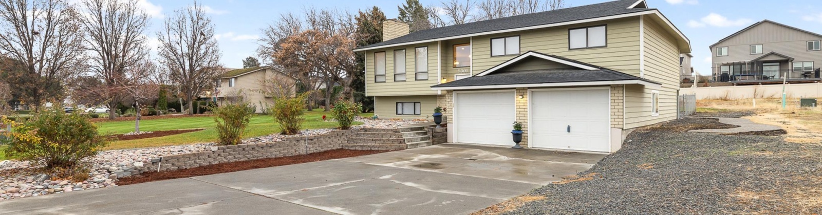 26th Ave, Kennewick, Washington 99338, 4 Bedrooms Bedrooms, ,3 BathroomsBathrooms,Site Built-owned Lot,For Sale,26th Ave,280637