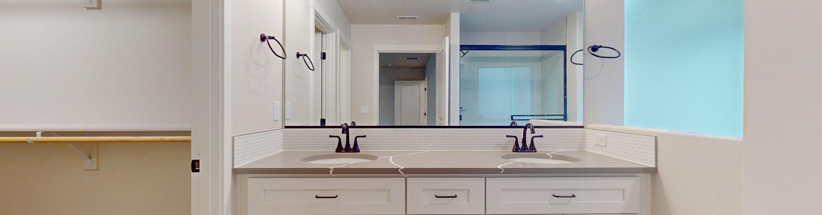 32nd Avenue, Kennewick, Washington 99338, 3 Bedrooms Bedrooms, ,2 BathroomsBathrooms,Site Built-owned Lot,For Sale,32nd Avenue,280735
