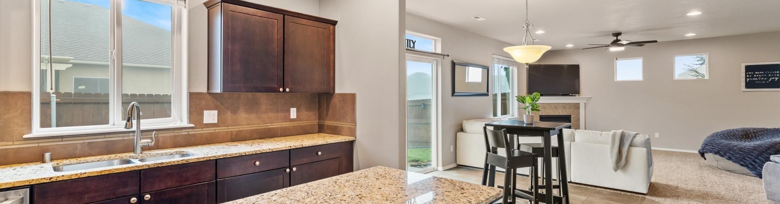 Volland CT, Kennewick, Washington 99337, 4 Bedrooms Bedrooms, ,3 BathroomsBathrooms,Site Built-owned Lot,For Sale,Volland CT,280749
