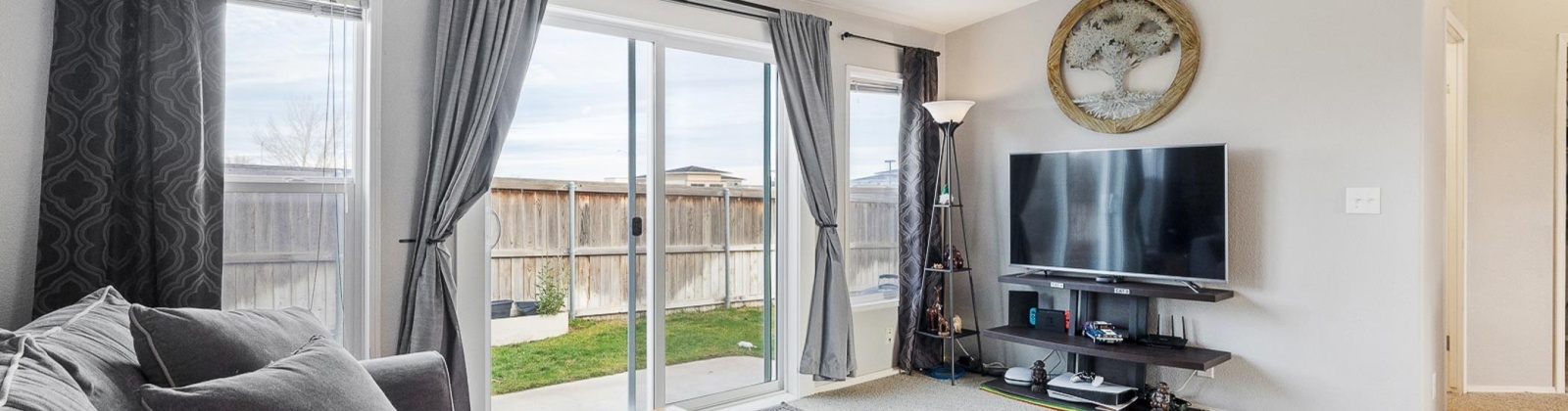 5th Place, Kennewick, Washington 99336, 3 Bedrooms Bedrooms, ,2 BathroomsBathrooms,Manufactured-owned Lot,For Sale,5th Place,280804