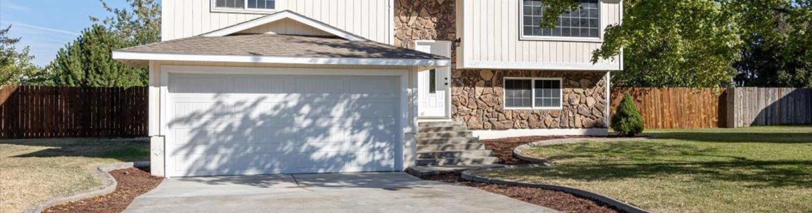 Hartford ST, Kennewick, Washington 99337, 3 Bedrooms Bedrooms, ,2 BathroomsBathrooms,Site Built-owned Lot,For Sale,Hartford ST,280812