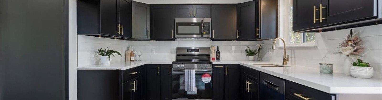 Hartford ST, Kennewick, Washington 99337, 3 Bedrooms Bedrooms, ,2 BathroomsBathrooms,Site Built-owned Lot,For Sale,Hartford ST,280812