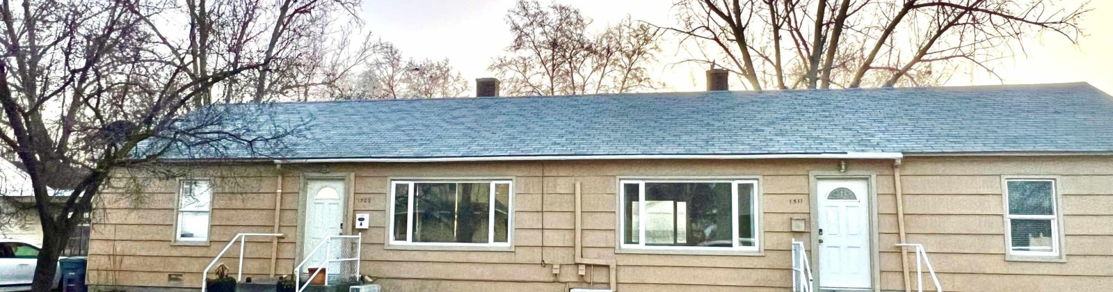 Kimball, Richland, Washington 99354, 7 Bedrooms Bedrooms, ,3 BathroomsBathrooms,Tri-plex,For Sale,Kimball,282075