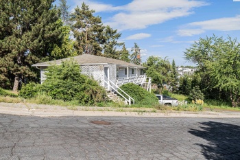 Deane St, Pullman, Washington 99163, 6 Bedrooms Bedrooms, ,3 BathroomsBathrooms,Multi-family,For Sale,Deane St,284629