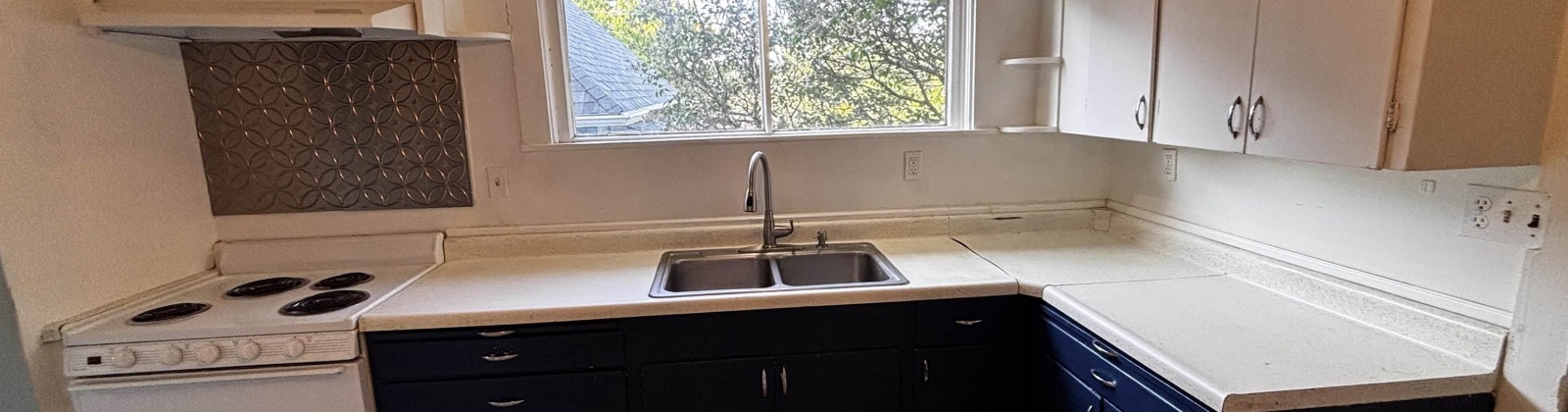 High St, Pullman, Washington 99163, 5 Bedrooms Bedrooms, ,3 BathroomsBathrooms,Multi-family,For Sale,High St,282272