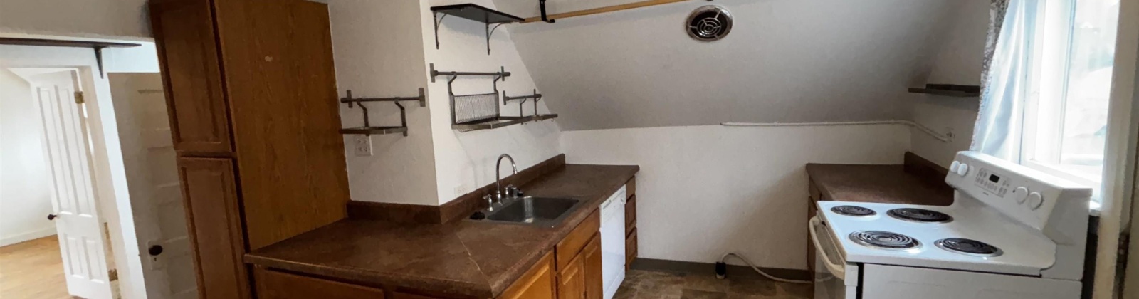 High St, Pullman, Washington 99163, 5 Bedrooms Bedrooms, ,3 BathroomsBathrooms,Multi-family,For Sale,High St,282272