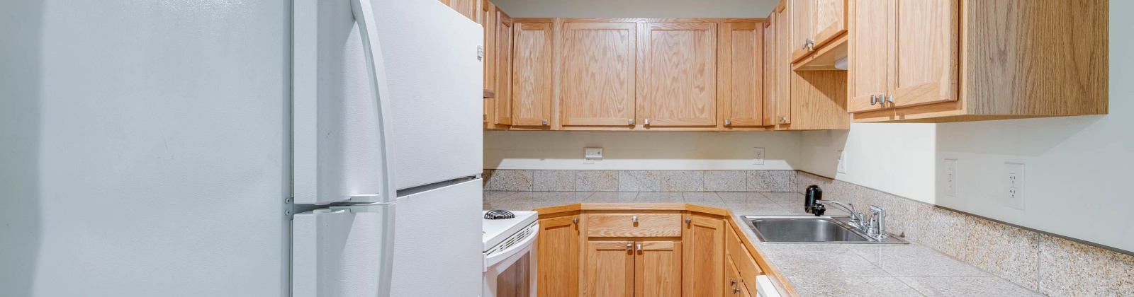 Illinois, Pullman, Washington 99163, 8 Bedrooms Bedrooms, ,6 BathroomsBathrooms,Duplex,For Sale,Illinois,282382