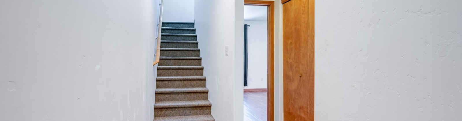 Illinois, Pullman, Washington 99163, 8 Bedrooms Bedrooms, ,6 BathroomsBathrooms,Duplex,For Sale,Illinois,282382