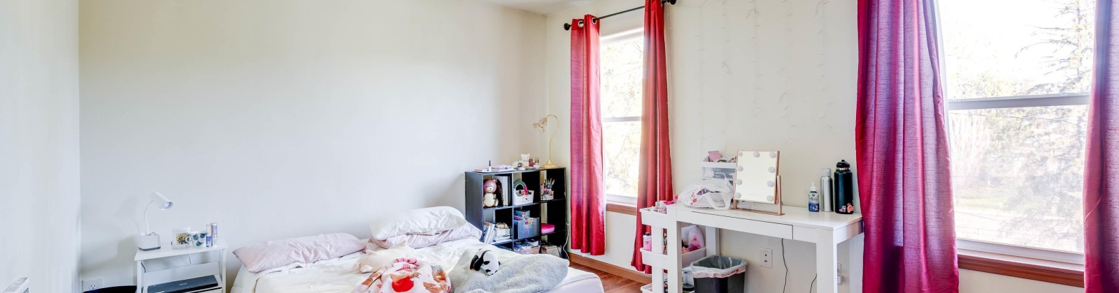 Illinois, Pullman, Washington 99163, 8 Bedrooms Bedrooms, ,6 BathroomsBathrooms,Duplex,For Sale,Illinois,282382