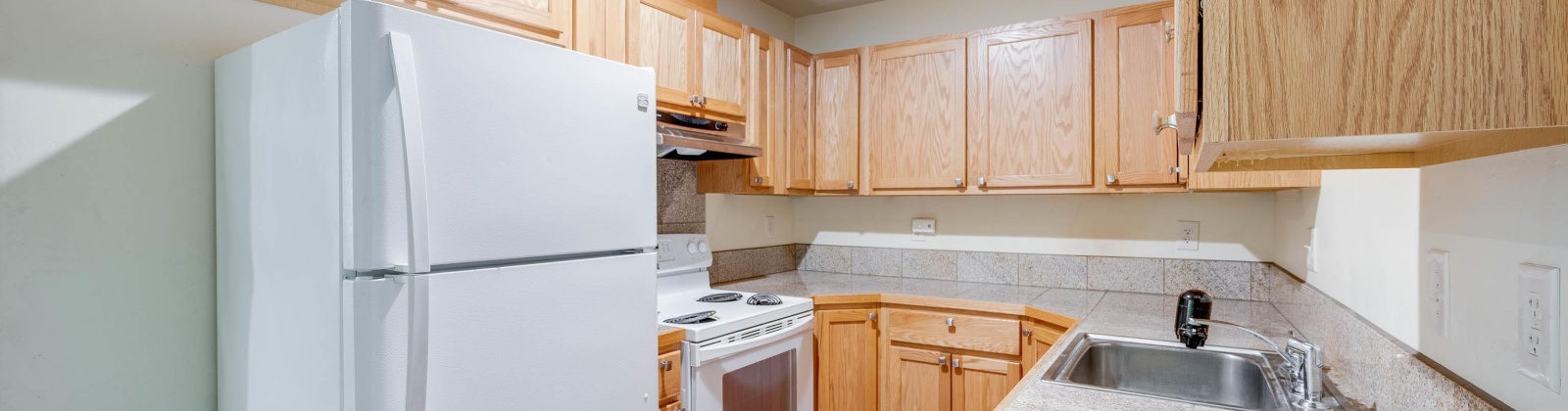 Illinois, Pullman, Washington 99163, 8 Bedrooms Bedrooms, ,6 BathroomsBathrooms,Duplex,For Sale,Illinois,282382