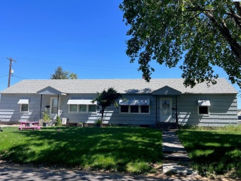 Barth, Richland, Washington 99352, 4 Bedrooms Bedrooms, ,3 BathroomsBathrooms,Tri-plex,For Sale,Barth,284159