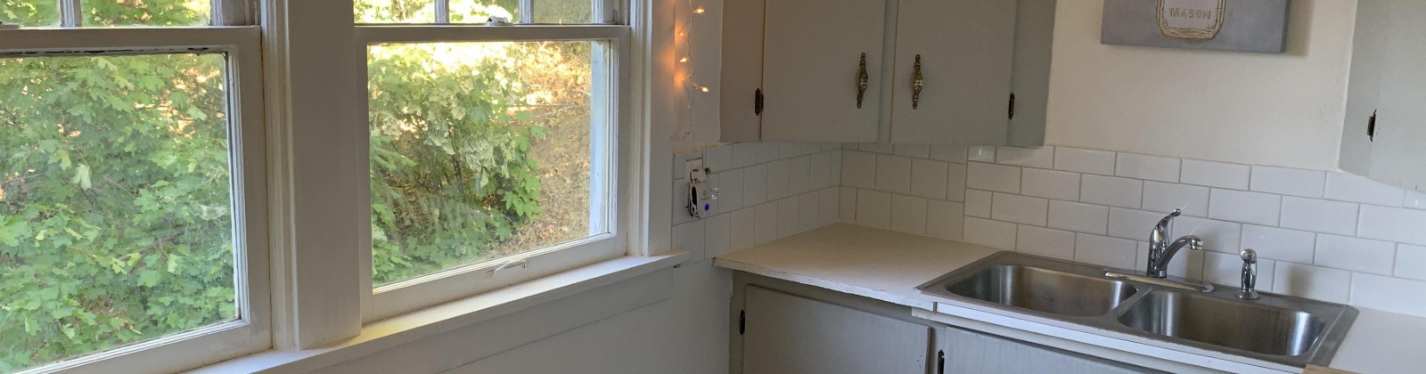 Spring Street, Pullman, Washington 99163, 4 Bedrooms Bedrooms, ,3 BathroomsBathrooms,Tri-plex,For Sale,Spring Street,282627