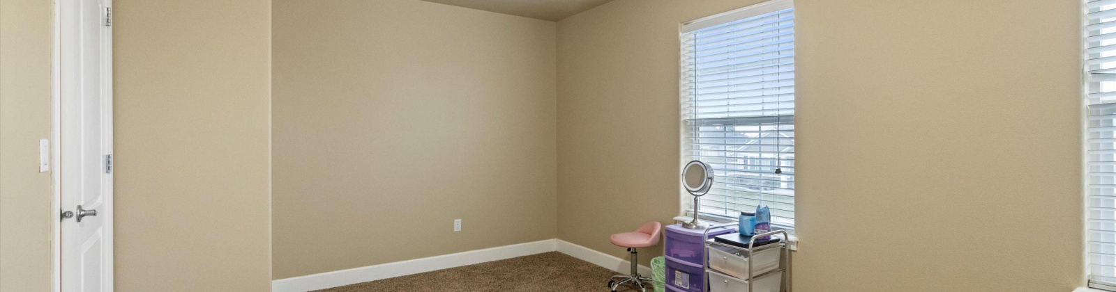 Stafford Drive, Pasco, Washington 99301, 6 Bedrooms Bedrooms, ,3 BathroomsBathrooms,Site Built-owned Lot,For Sale,Stafford Drive,281697