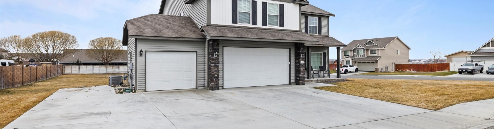 Stafford Drive, Pasco, Washington 99301, 6 Bedrooms Bedrooms, ,3 BathroomsBathrooms,Site Built-owned Lot,For Sale,Stafford Drive,281697