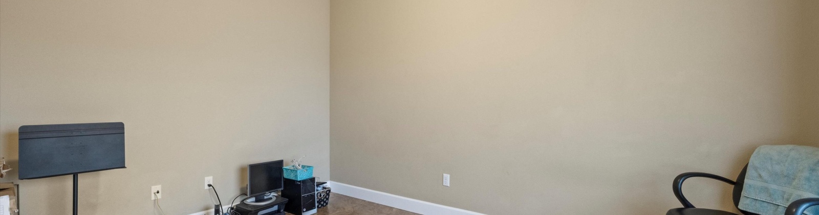 Stafford Drive, Pasco, Washington 99301, 6 Bedrooms Bedrooms, ,3 BathroomsBathrooms,Site Built-owned Lot,For Sale,Stafford Drive,281697