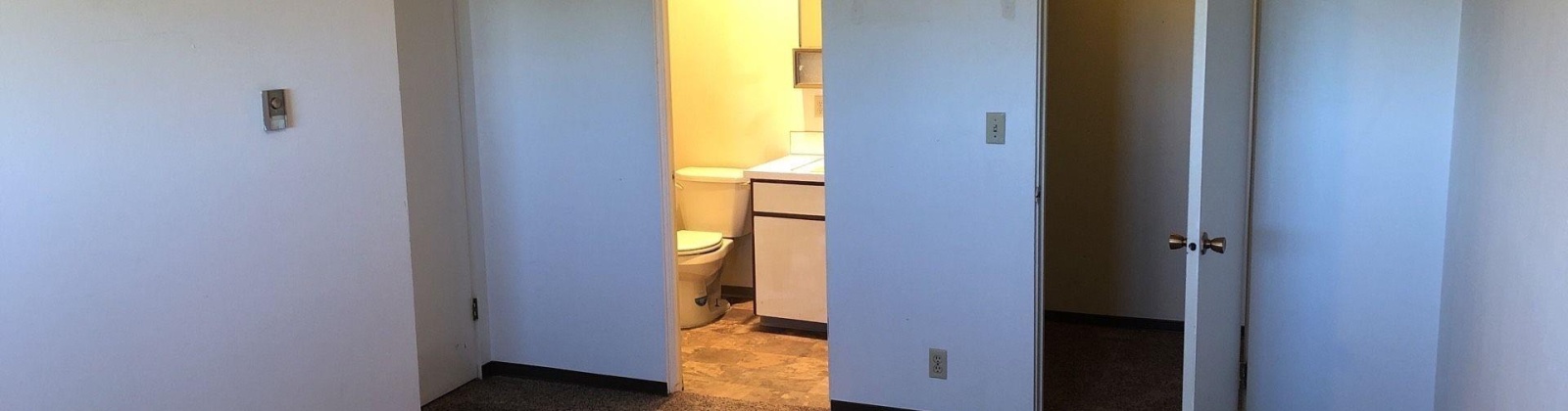 Stadium Way, Pullman, Washington 99163, 17 Bedrooms Bedrooms, ,6 BathroomsBathrooms,Apartment Complex,For Sale,Stadium Way,282754