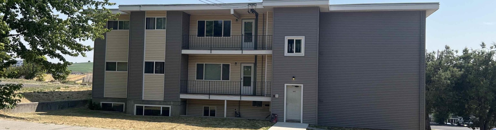 Stadium Way, Pullman, Washington 99163, 17 Bedrooms Bedrooms, ,6 BathroomsBathrooms,Apartment Complex,For Sale,Stadium Way,282754