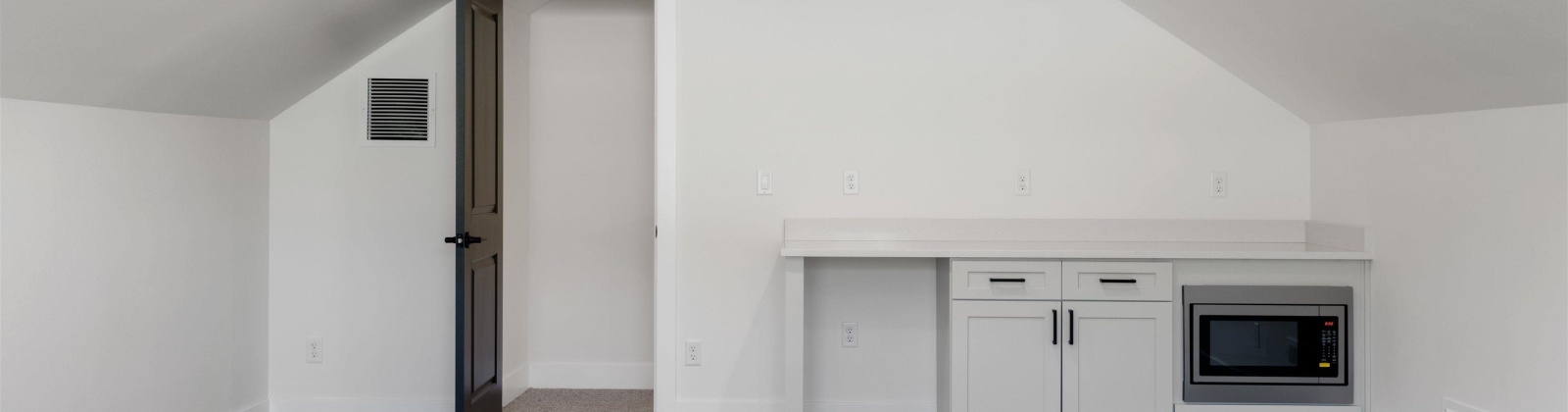 Highview St, Richland, Washington 99352, 4 Bedrooms Bedrooms, ,3 BathroomsBathrooms,For Sale,Highview St,281754