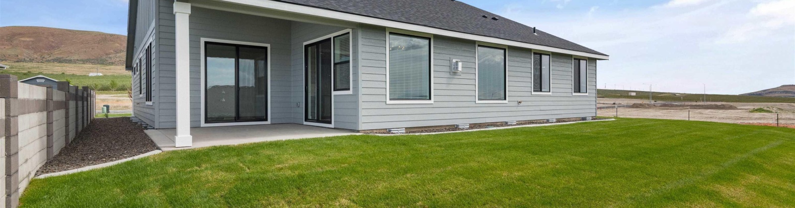Highview St, Richland, Washington 99352, 4 Bedrooms Bedrooms, ,3 BathroomsBathrooms,For Sale,Highview St,281754