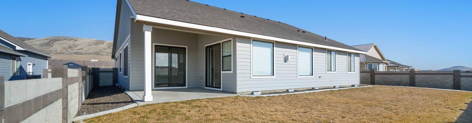 Highview St, Richland, Washington 99352, 4 Bedrooms Bedrooms, ,3 BathroomsBathrooms,For Sale,Highview St,281754