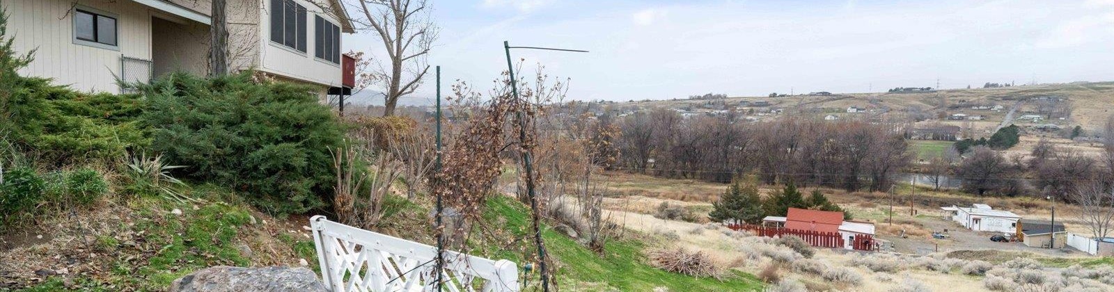 Demoss Rd, Benton City, Washington 99320, 3 Bedrooms Bedrooms, ,3 BathroomsBathrooms,Site Built-owned Lot,For Sale,Demoss Rd,281750