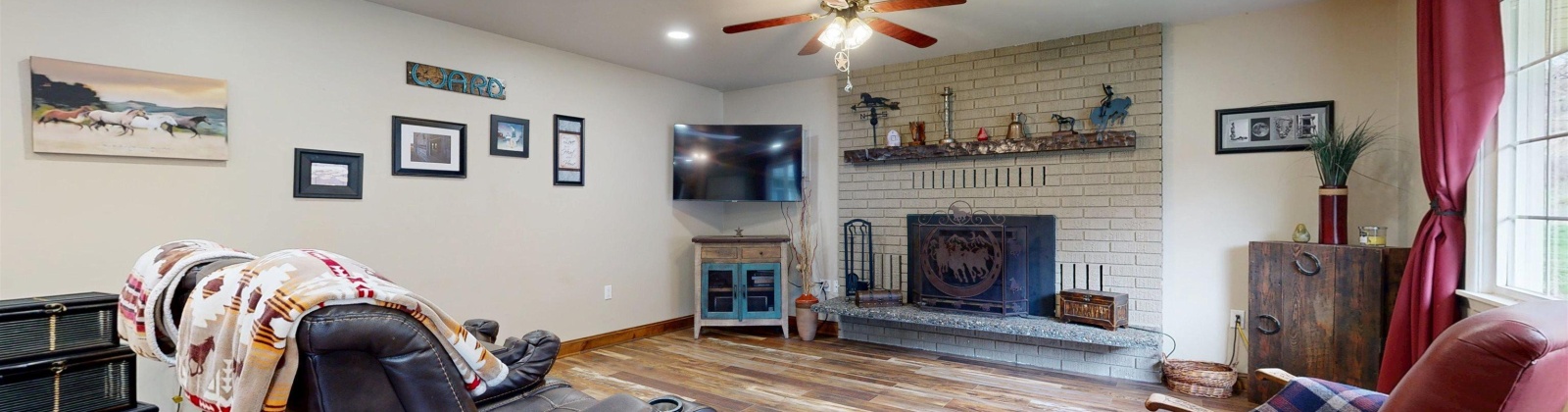 Palouse Road, Colfax, Washington 99111, 3 Bedrooms Bedrooms, ,2 BathroomsBathrooms,Site Built-owned Lot,For Sale,Palouse Road,281734