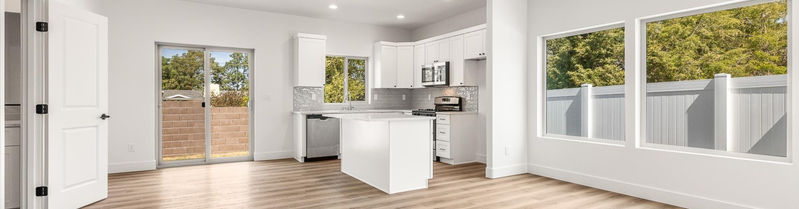 Underwood Pl, Kennewick, Washington 99337, 7 Bedrooms Bedrooms, ,6 BathroomsBathrooms,Multi-family,For Sale,Underwood Pl,283915