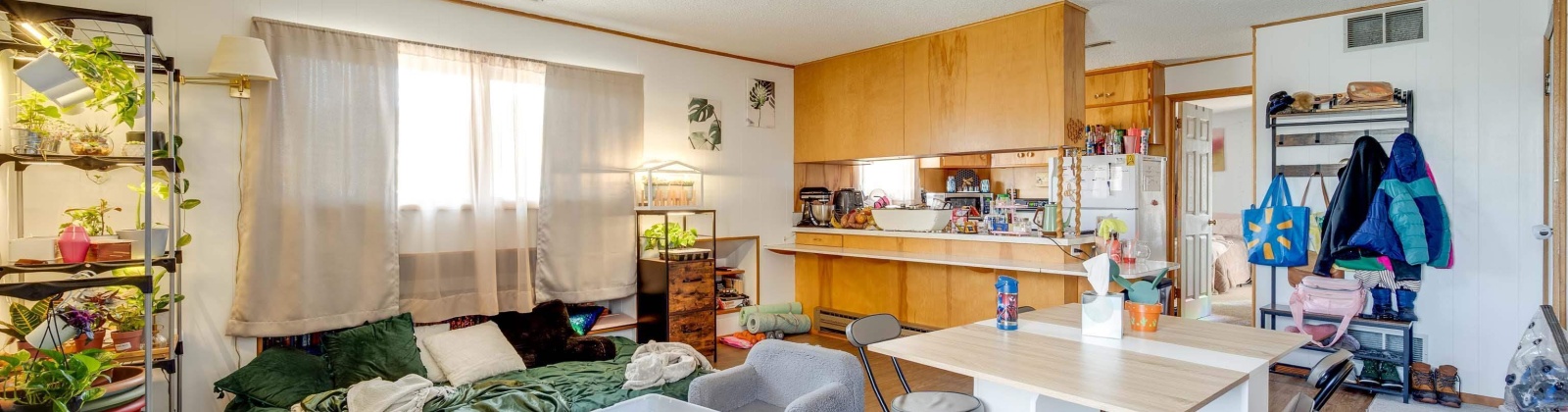 Mill St, Colfax, Washington 99163, 5 Bedrooms Bedrooms, ,5 BathroomsBathrooms,Tri-plex,For Sale,Mill St,282801