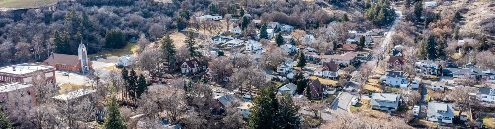 Mill St, Colfax, Washington 99163, 5 Bedrooms Bedrooms, ,5 BathroomsBathrooms,Tri-plex,For Sale,Mill St,282801