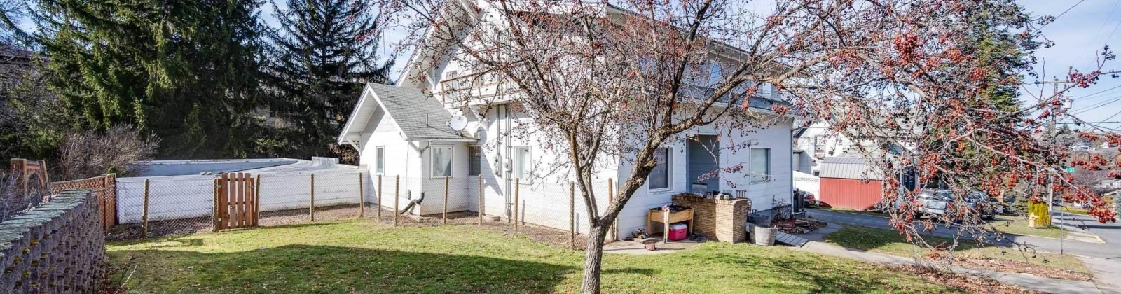 Mill St, Colfax, Washington 99163, 5 Bedrooms Bedrooms, ,5 BathroomsBathrooms,Tri-plex,For Sale,Mill St,282801