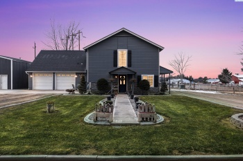 White Dr, Burbank, Washington 99323, 4 Bedrooms Bedrooms, ,2 BathroomsBathrooms,Site Built-owned Lot,For Sale,White Dr,281783