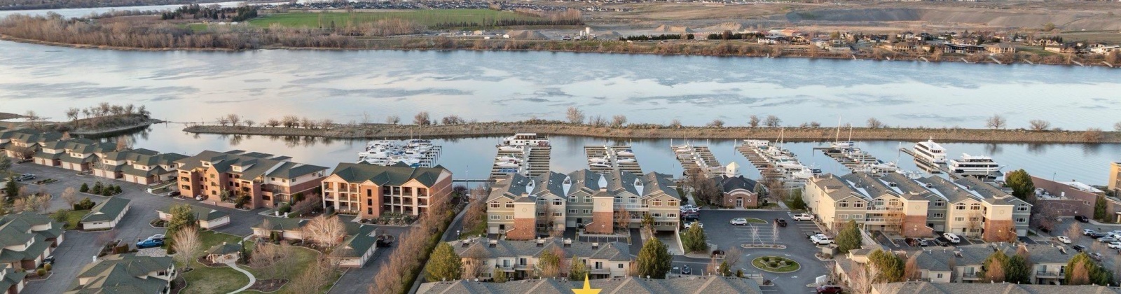 Columbia Point Drive, Richland, Washington 99352-4370, 4 Bedrooms Bedrooms, ,3 BathroomsBathrooms,Condos/townhomes,For Sale,Columbia Point Drive,281796