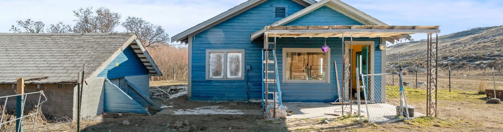 Wenas Rd, Selah, Washington 98942, 2 Bedrooms Bedrooms, ,1 BathroomBathrooms,Site Built-owned Lot,For Sale,Wenas Rd,281785