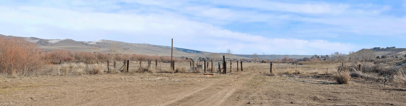 Wenas Rd, Selah, Washington 98942, 2 Bedrooms Bedrooms, ,1 BathroomBathrooms,Site Built-owned Lot,For Sale,Wenas Rd,281785