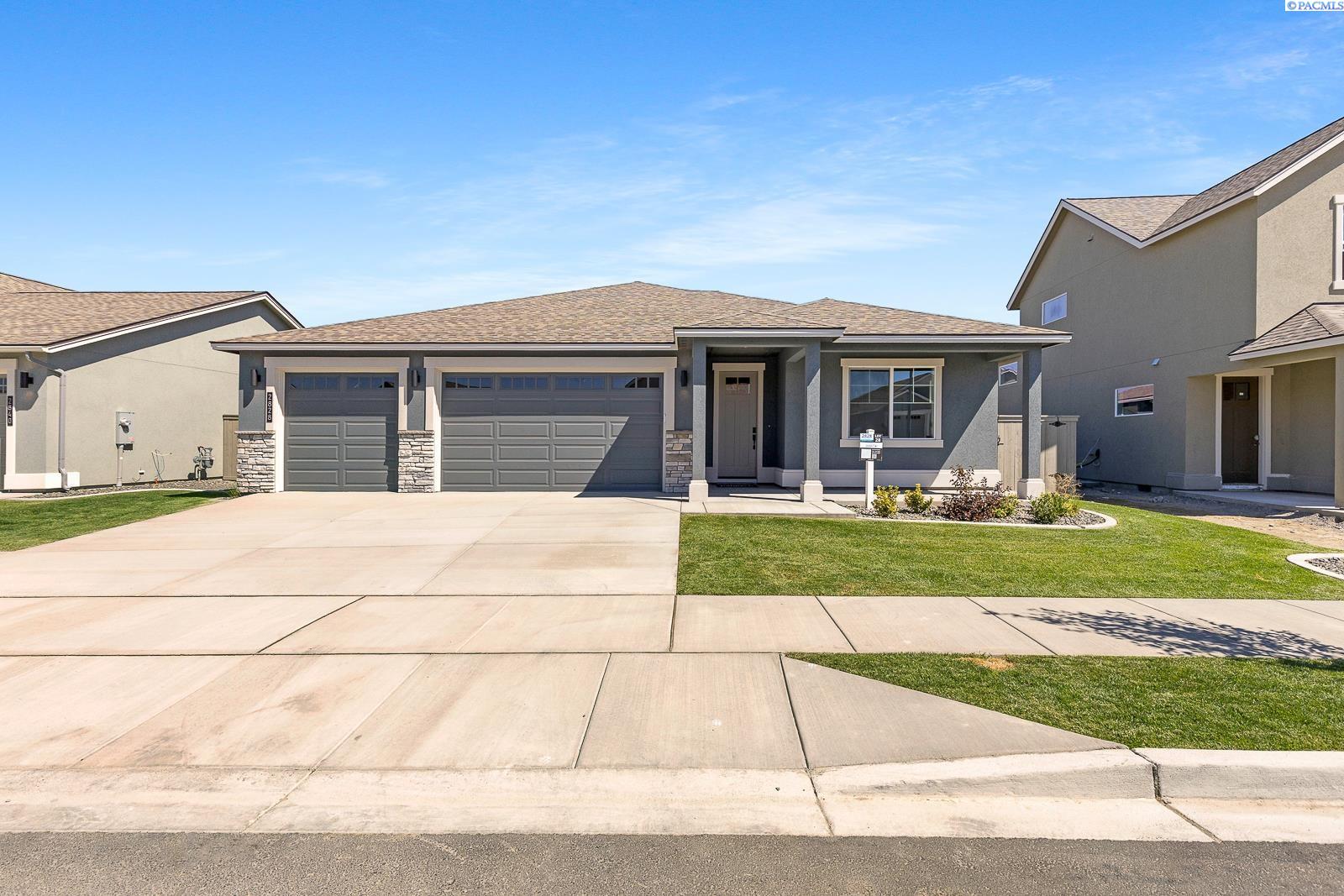 Avrio Ave, Richland, Washington 99354, 4 Bedrooms Bedrooms, 0 ,2 BathroomsBathrooms,Houses,For Sale,Avrio Ave,0,281810