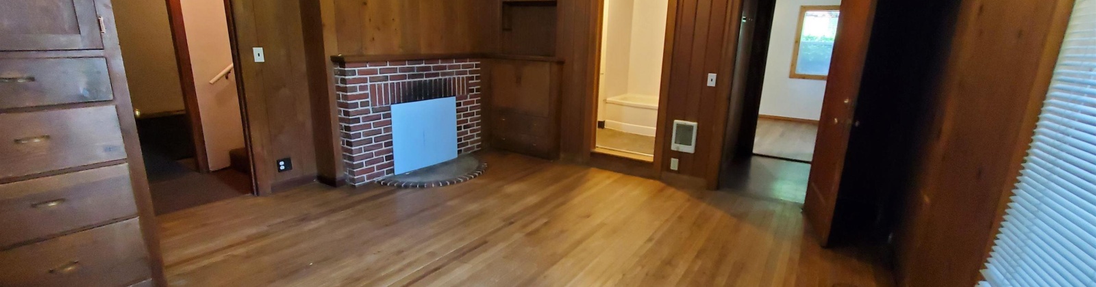 Monroe Street, Pullman, Washington 99163, 5 Bedrooms Bedrooms, ,4 BathroomsBathrooms,Duplex,For Sale,Monroe Street,283847