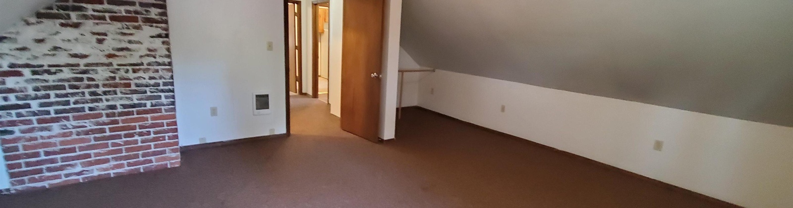 Monroe Street, Pullman, Washington 99163, 5 Bedrooms Bedrooms, ,4 BathroomsBathrooms,Duplex,For Sale,Monroe Street,283847