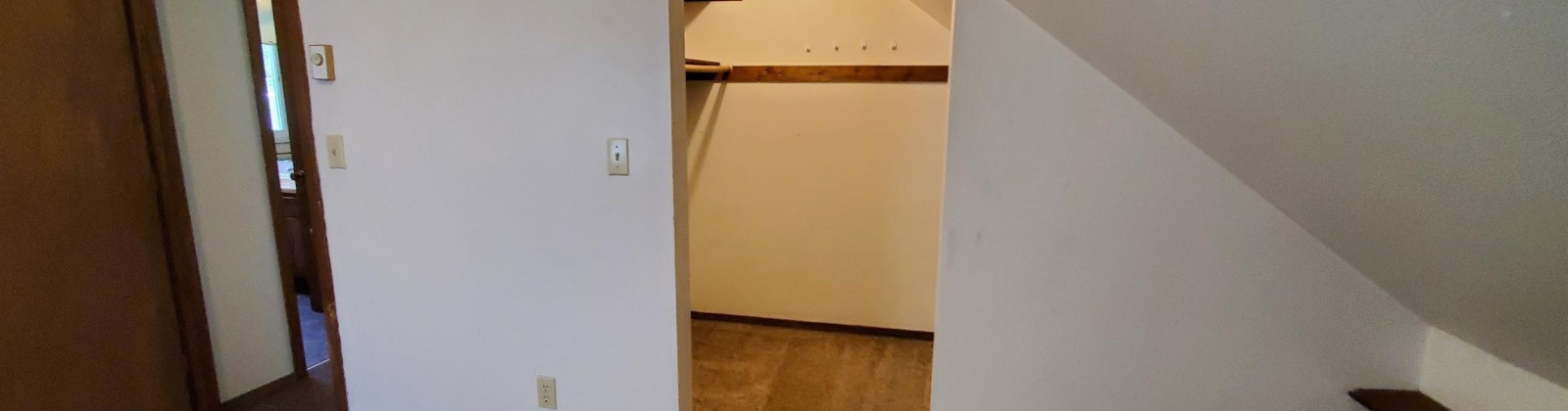 Monroe Street, Pullman, Washington 99163, 5 Bedrooms Bedrooms, ,4 BathroomsBathrooms,Duplex,For Sale,Monroe Street,283847