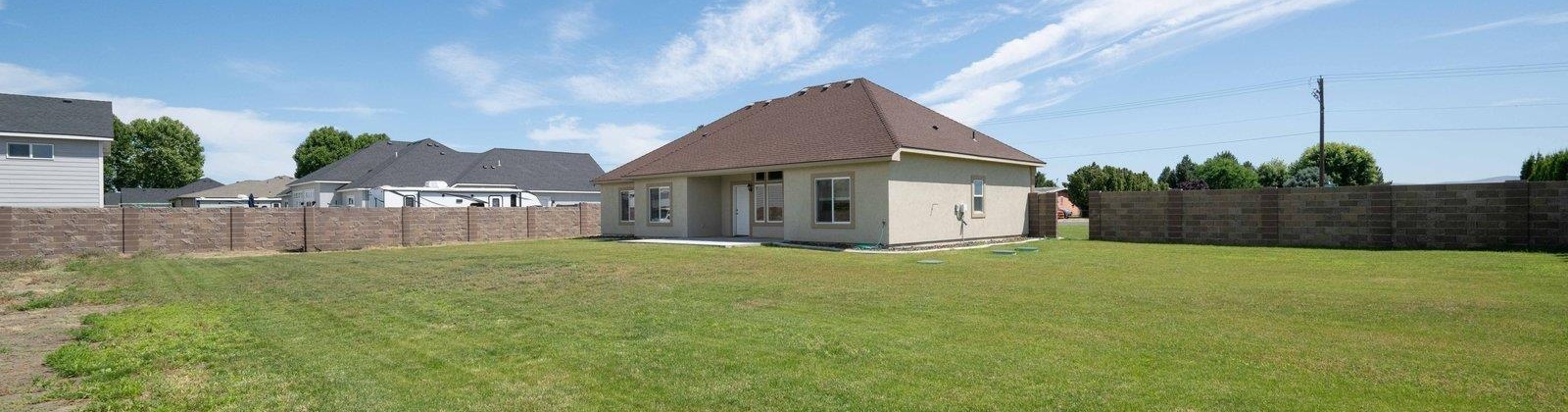 Court st, Pasco, Washington 99301, 3 Bedrooms Bedrooms, ,2 BathroomsBathrooms,Site Built-owned Lot,For Sale,Court st,281828