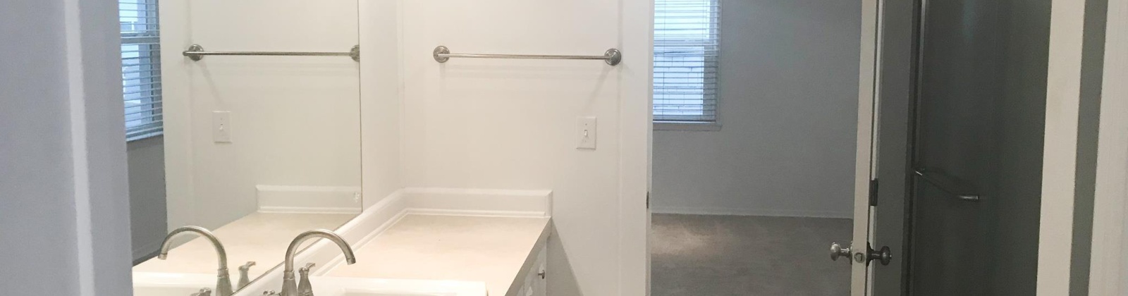 Mill, Colfax, Washington 99111, 4 Bedrooms Bedrooms, ,3 BathroomsBathrooms,Duplex,For Sale,Mill,283407