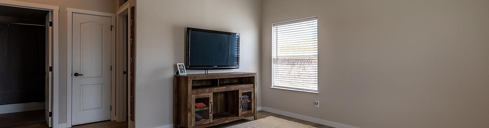 Whelan Rd, Pullman, Washington 99163, 3 Bedrooms Bedrooms, ,2 BathroomsBathrooms,Site Built-owned Lot,For Sale,Whelan Rd,281849
