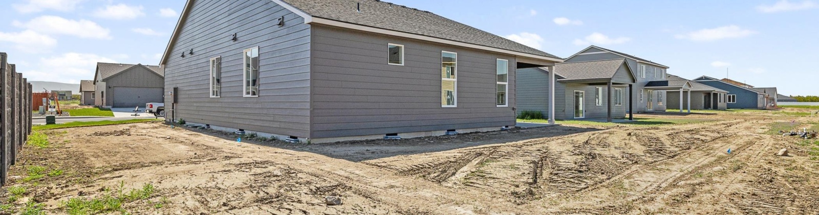 Amberly Ave, Grandview, Washington 98930, 3 Bedrooms Bedrooms, ,2 BathroomsBathrooms,Site Built-owned Lot,For Sale,Amberly Ave,281848