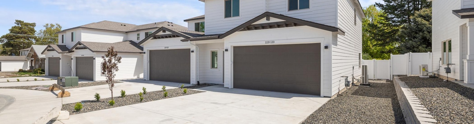 Underwood Pl, Kennewick, Washington 99337, 7 Bedrooms Bedrooms, ,6 BathroomsBathrooms,Multi-family,For Sale,Underwood Pl,283839