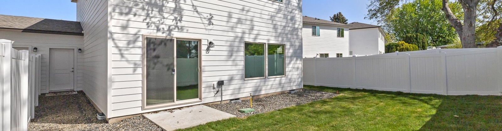 Underwood Pl, Kennewick, Washington 99337, 7 Bedrooms Bedrooms, ,6 BathroomsBathrooms,Duplex,For Sale,Underwood Pl,283605