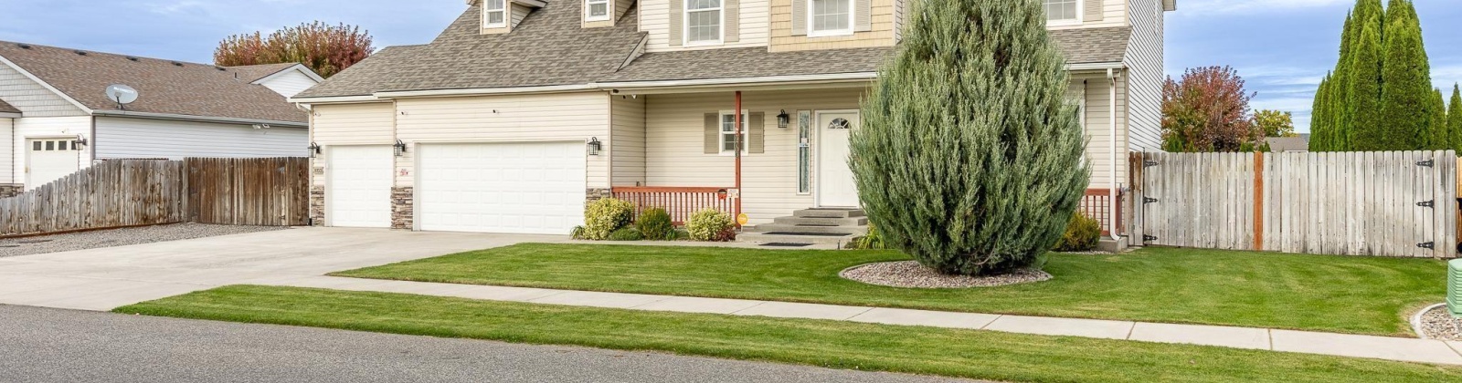 Balflour Drive, Pasco, Washington 99301, 6 Bedrooms Bedrooms, ,4 BathroomsBathrooms,For Sale,Balflour Drive,281878